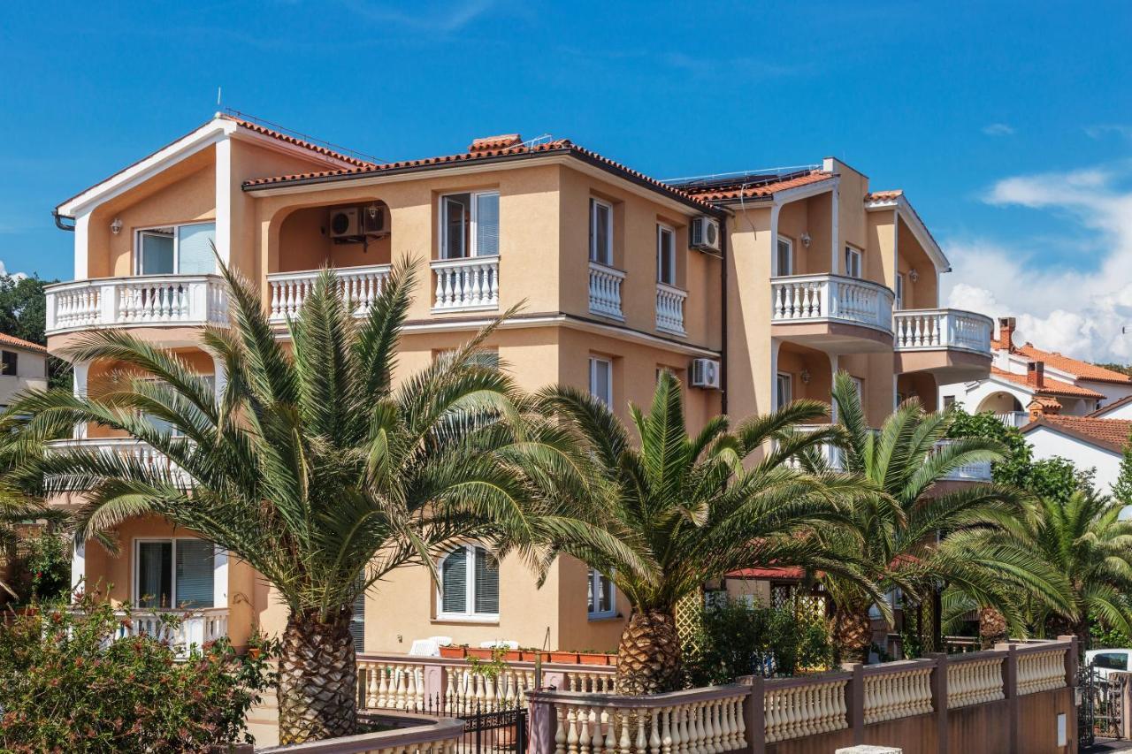 Canaria Apartment